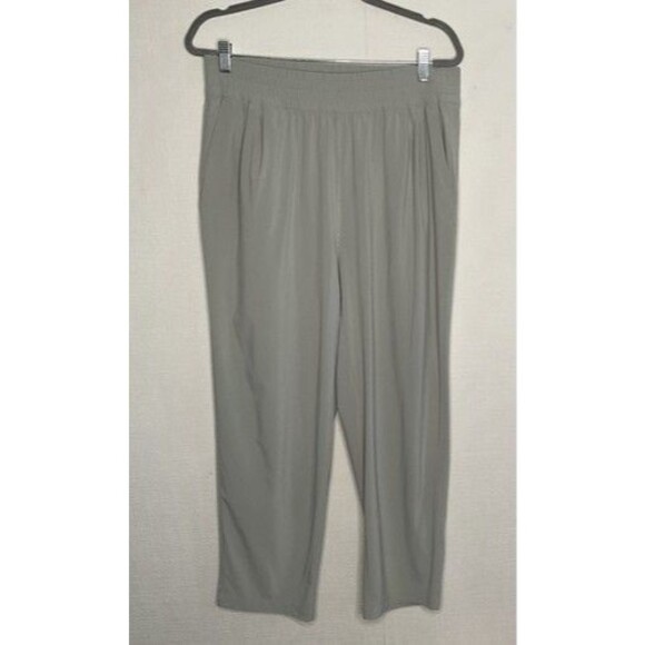 NWOT Vuori VW4206 Villa Tapered Ankle Pants Women Size XL Talc Performance - Picture 1 of 12